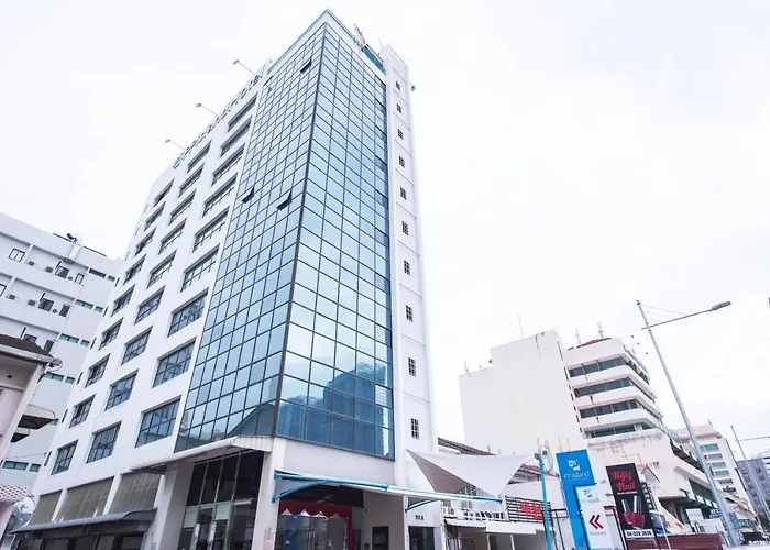 Oyo 89421 Pp Island Hotel George Town