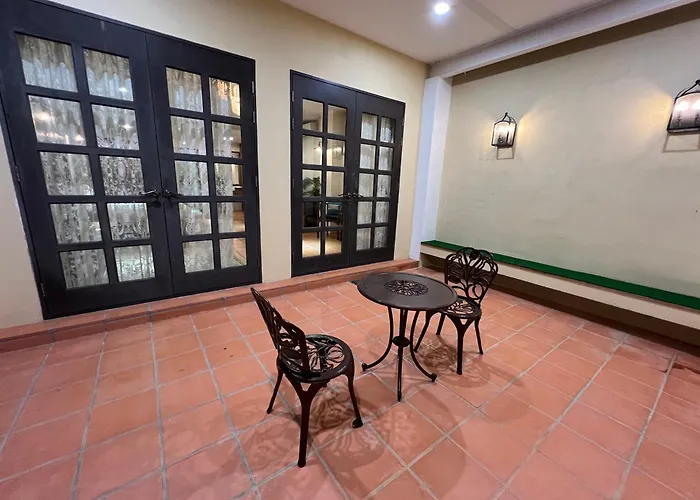 Botanica Mansion Hotel Balik Pulau