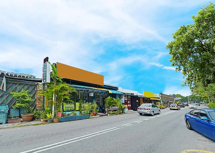 Hotel O Bamboo Inn Batu Feringgi