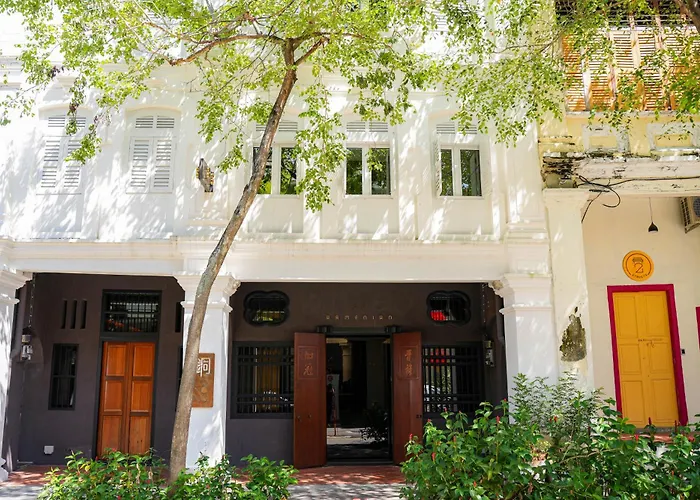 88 Armenian Hotel George Town