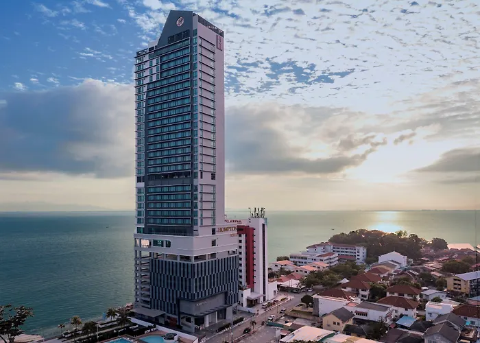 Hompton Hotel By The Beach George Town