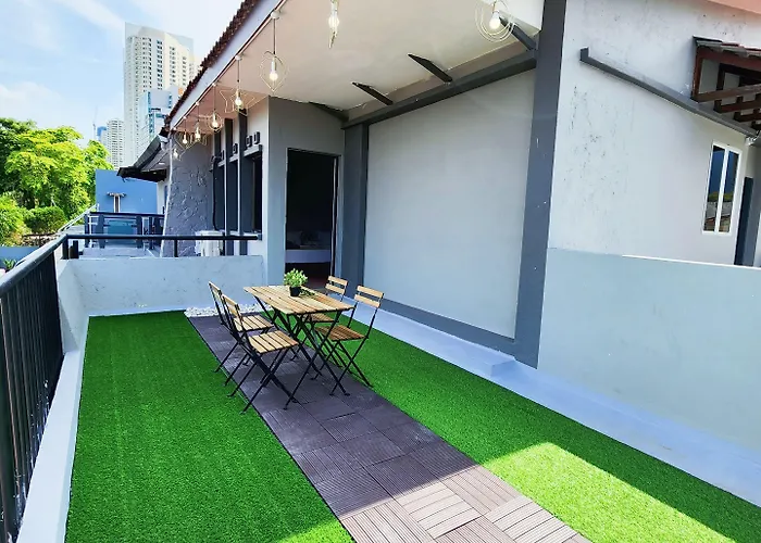 Gurney Coast Guest House By Sky Hive Georgetown