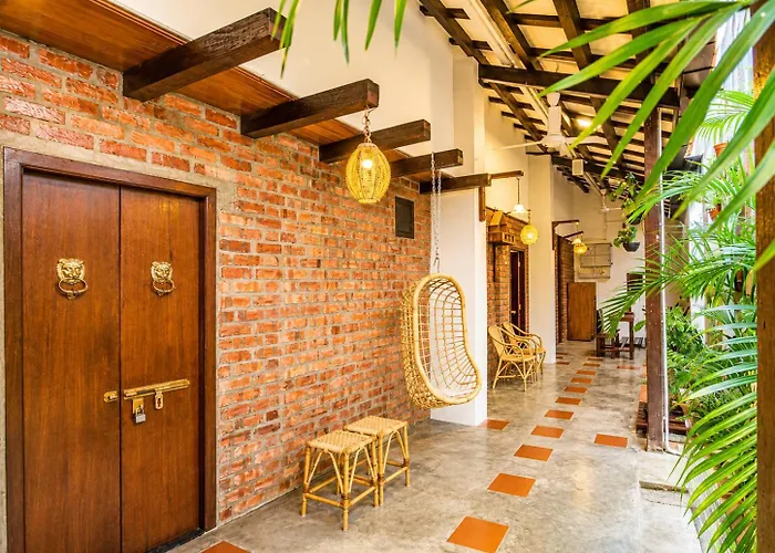 Palm Mansion Boutique Suites George Town