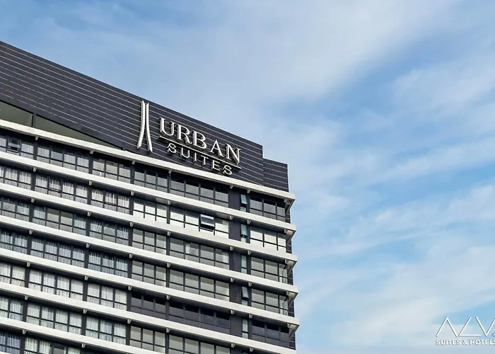 Urban Suites, Classic Collection By Stellar Alv Jelutong