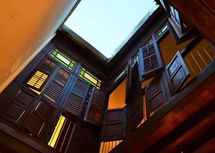 Love Lane 56 Hotel George Town